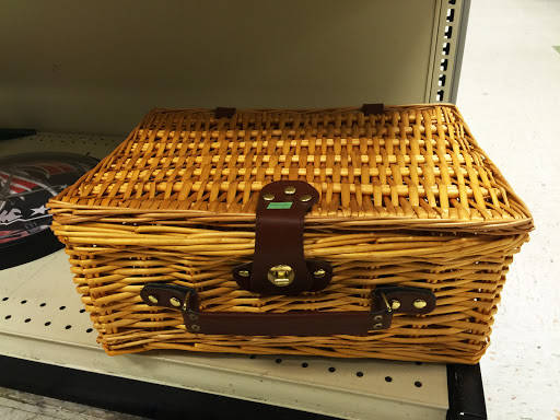 Thrift Store «Goodwill», reviews and photos