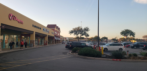 Outlet Store «west elm Outlet», reviews and photos, 4015 I-35 #323, San Marcos, TX 78666, USA