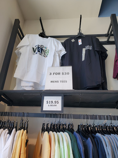 Shoe Store «Vans», reviews and photos, 917 Lifestyle St, Manteca, CA 95337, USA