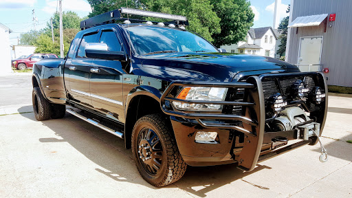 Car Dealer «Waconia Dodge Chrysler Jeep», reviews and photos, 905 Strong Dr, Waconia, MN 55387, USA