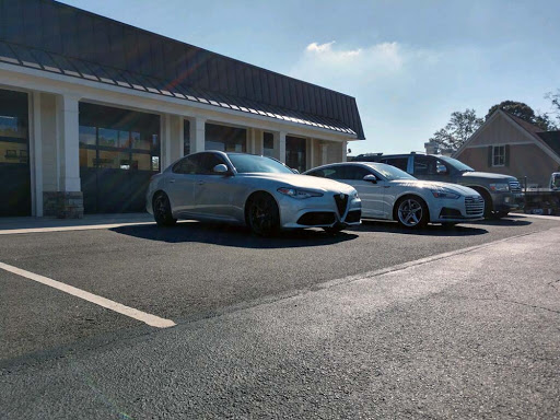 Auto Body Shop «Barrow Body Shop», reviews and photos, 2261 Dixie Ave SE, Smyrna, GA 30080, USA