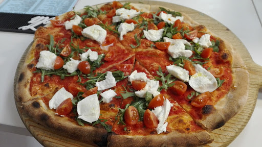 CE Pizza Per te di lerro luigi in Villa Musone, Provincia di Ancona