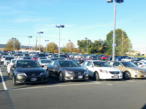 Used Car Dealer «CarMax», reviews and photos, 6555 Carlisle Pike, Mechanicsburg, PA 17050, USA
