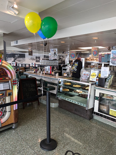 Shopping Mall «Metreon», reviews and photos, 135 4th St, San Francisco, CA 94103, USA