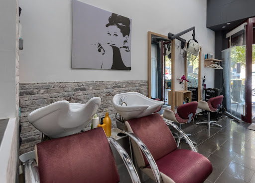 Peluquería en Deusto KISS (Ainhoa Ramos) en Bilbao, Vizcaya