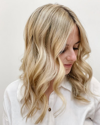 Beauty Salon «Studio B, a salon and beauty boutique», reviews and photos, 48 Hillside Rd, Cranston, RI 02920, USA