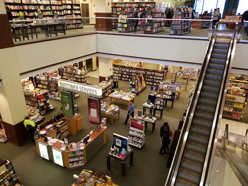 Book Store «Barnes & Noble», reviews and photos, 1 Levee Way, Newport, KY 41071, USA