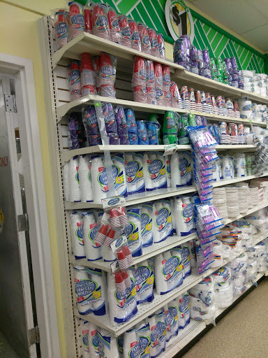 Dollar Store «Dollar Tree», reviews and photos, 4005 Manzanita Ave #32, Carmichael, CA 95608, USA