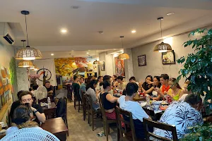 Mau Restaurant Vietnamese & Vegetarian Food image