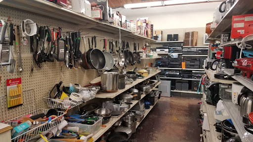 Thrift Store «St Vincent De Paul - High Street Boutique Store», reviews and photos, 555 High St, Eugene, OR 97401, USA