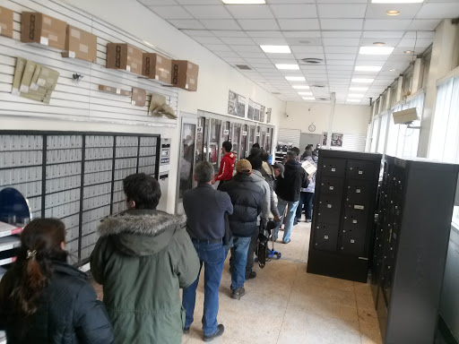 Post Office «United States Postal Service», reviews and photos, 5901 Junction Blvd, Elmhurst, NY 11373, USA