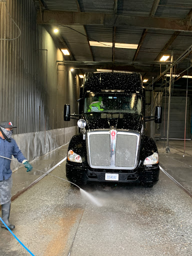 Royal Truck Wash Lube & Tires en Bakersfield