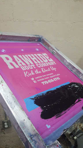 Sign Shop «Hue Graphics & Apparel, LLC», reviews and photos, 1365 4 Th Ave, Auburn, GA 30011, USA