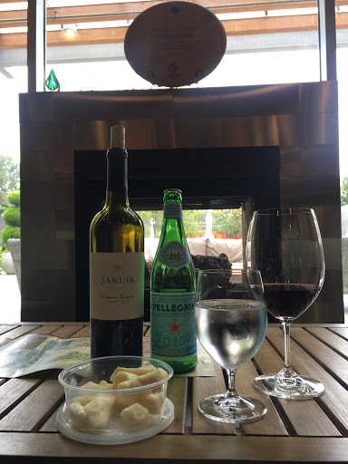 Winery «Novelty Hill Januik Winery», reviews and photos, 14710 Woodinville-Redmond Rd NE, Woodinville, WA 98072, USA