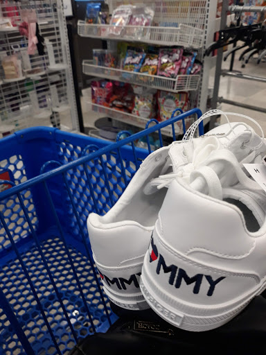 Clothing Store «Ross Dress for Less», reviews and photos, 7338 Gall Blvd, Zephyrhills, FL 33541, USA