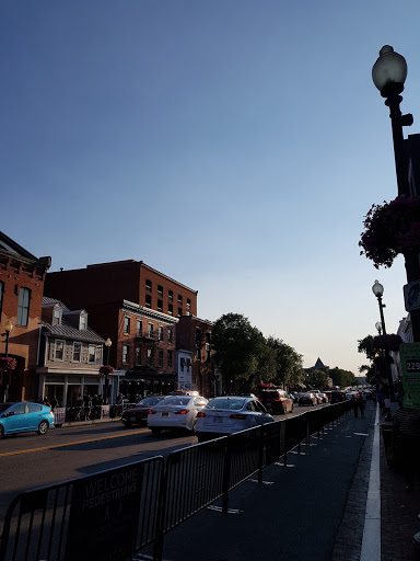 Liquor Store «Potomac Wines & Spirits», reviews and photos, 3100 M St NW, Washington, DC 20007, USA