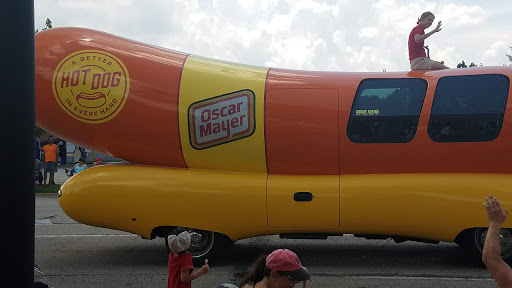 Shopping Mall «Rolling Meadows Shopping Center», reviews and photos, 3068 Kirchoff Rd, Rolling Meadows, IL 60008, USA