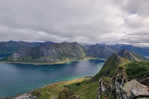 Husfjellet image