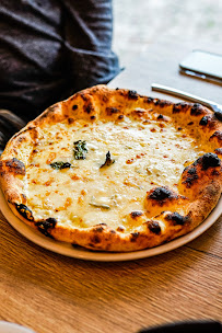 Pizza du Restaurant Novecento à Fontenay-aux-Roses - n°3