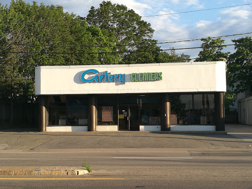 Laundry «Artery Cleaners & Launderers», reviews and photos, 681 Southern Artery, Quincy, MA 02169, USA