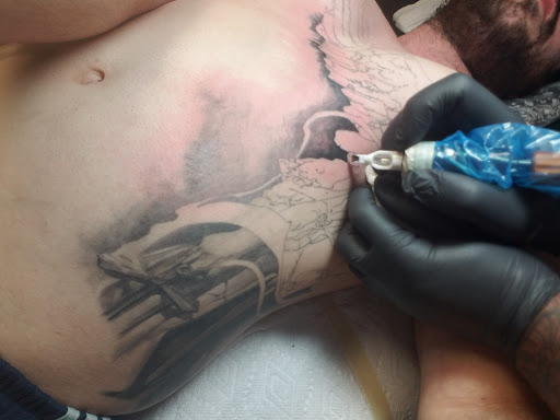 Explore umbrella tattoo ideas, creative tattoo ideas in Fort Lauderdale, available at Magik 5 Tattoo