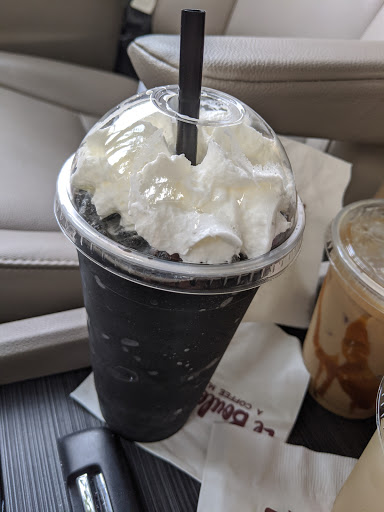 Coffee Shop «Le Boulevard», reviews and photos, 520 S Mooney Blvd, Visalia, CA 93277, USA