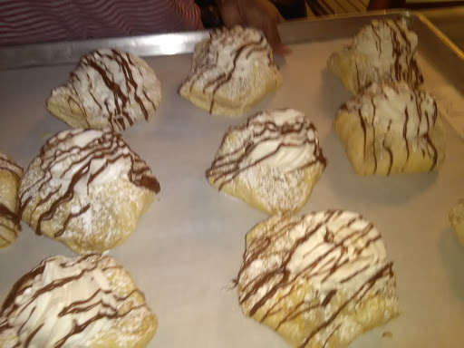 Coffee Shop «Donut King», reviews and photos, 151 Copeland St, Quincy, MA 02169, USA