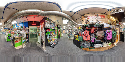 Tobacco Shop «Knuckleheads Tobacco & Gifts», reviews and photos, 550 State St, Madison, WI 53703, USA