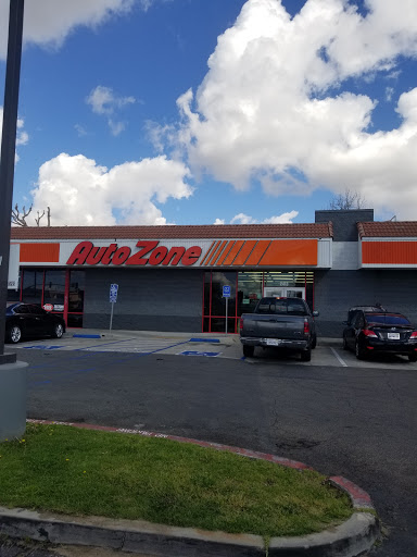 Auto Parts Store «AutoZone», reviews and photos, 2413 W 17th St, Santa Ana, CA 92706, USA