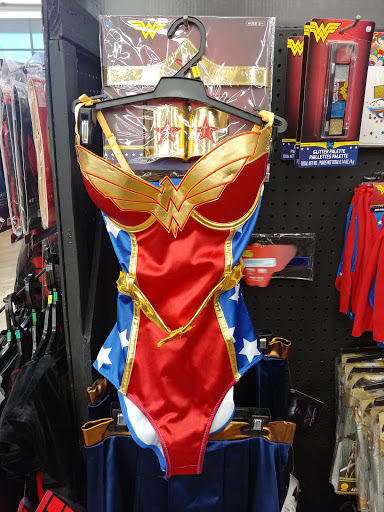 Shopping Mall «Country Club Plaza», reviews and photos, 2310 Watt Ave, Sacramento, CA 95825, USA