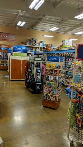 Pet Supply Store «PetSmart», reviews and photos, 19320 Nordhoff Way, Northridge, CA 91324, USA
