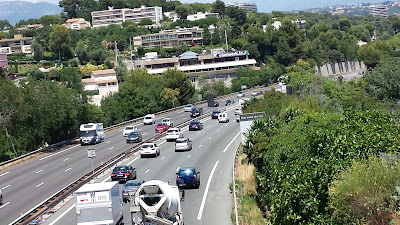 SUNTEC LOCATION DE BUREAUX GRAND PARKING à Villeneuve-Loubet