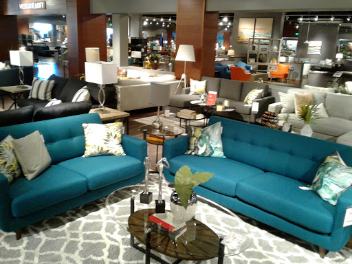 Furniture Store «Living Spaces - Glendale, AZ», reviews and photos, 6767 W Bell Rd, Glendale, AZ 85308, USA