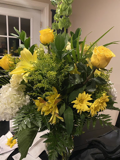 Florist «Centerville Florists», reviews and photos, 209 N Main St, Centerville, OH 45459, USA