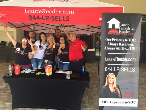 Real Estate Agents «Laurie Finkelstein Reader Real Estate Team», reviews and photos, 10187 Cleary Blvd #102, Plantation, FL 33324, USA