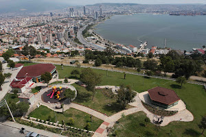 Bayraklı Belediyesi Teras Park image