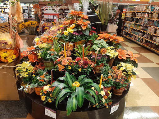 Grocery Store «Hannaford Supermarket», reviews and photos, 27-41 Gansevoort Rd, South Glens Falls, NY 12803, USA