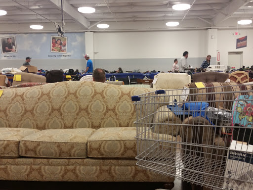 Outlet Store «Goodwill Outlet», reviews and photos, 1750 Woodman Dr, Dayton, OH 45420, USA