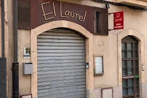 El Laurel image