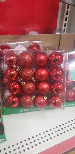 Home Goods Store «Dollar General», reviews and photos, 1854 S Maple Ave, Fairborn, OH 45324, USA