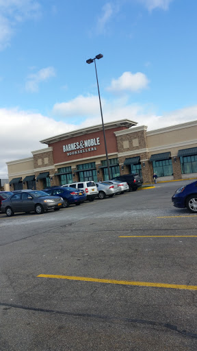 Book Store «Barnes & Noble», reviews and photos, 3701 McKinley Pkwy, Buffalo, NY 14219, USA