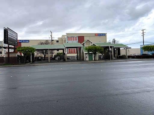 Clean Machine | Belmont en Belmont