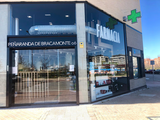 Información y opiniones sobre FARMACIA EVOLUCION de Madrid