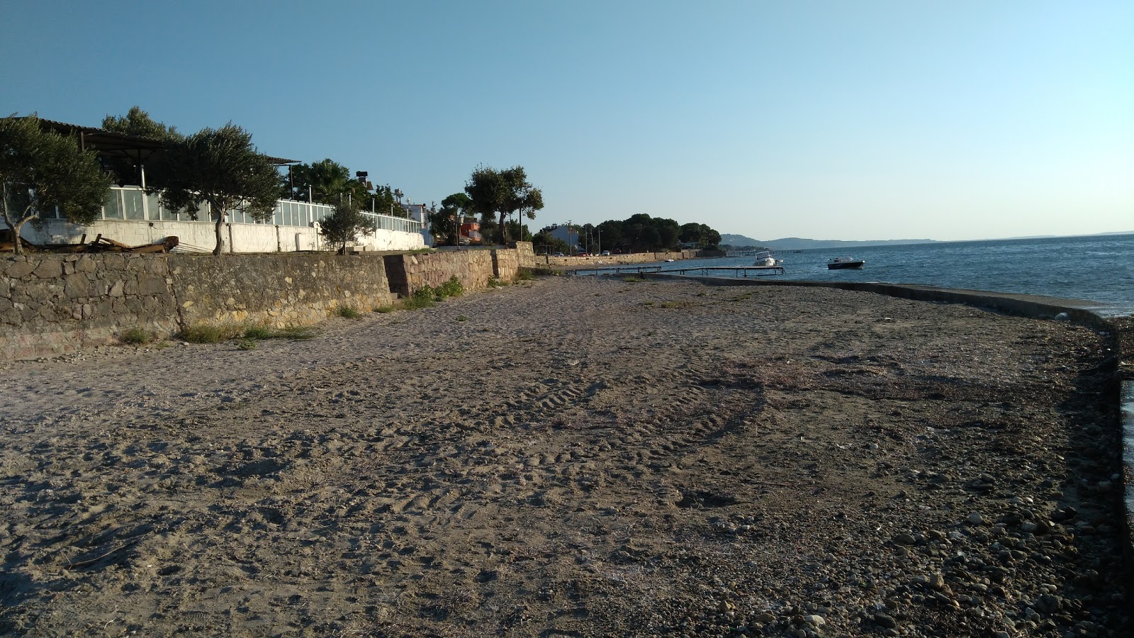 Foto van Pamira park beach met gemiddeld niveau van netheid