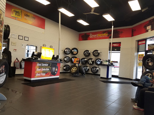 Tire Shop «Tires Plus», reviews and photos, 6746 S 27th St, Oak Creek, WI 53154, USA