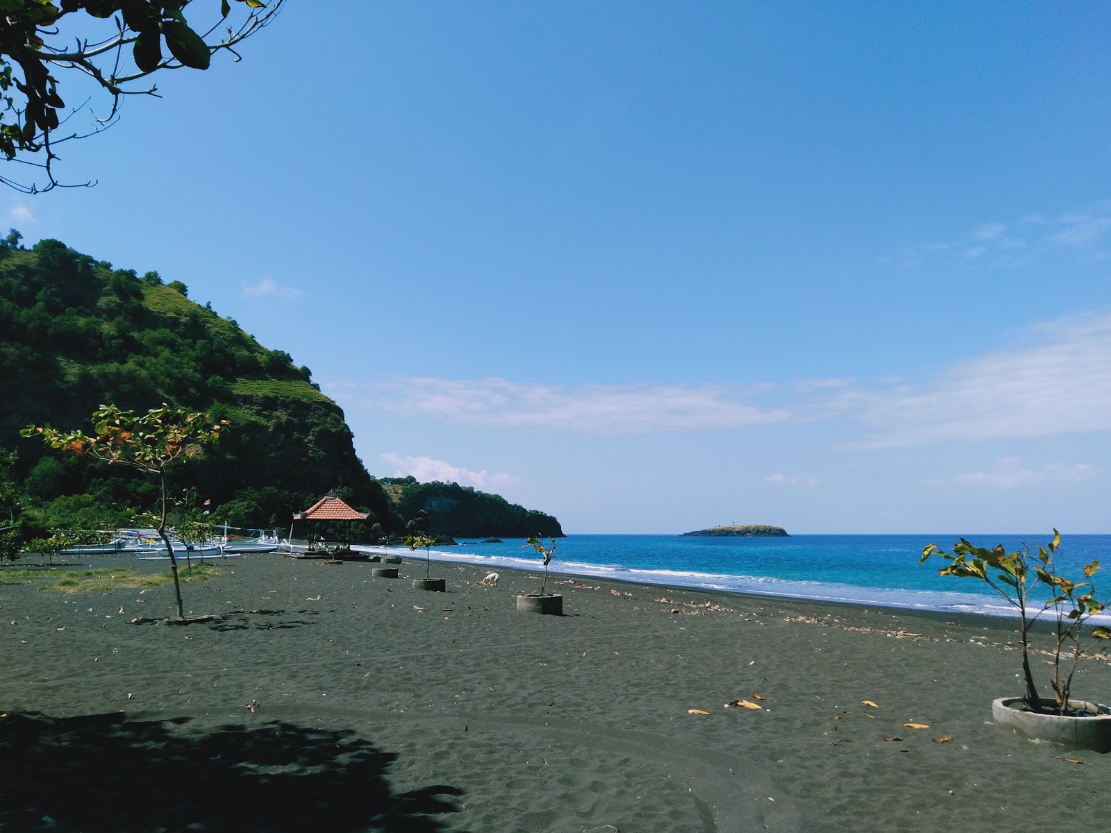 Photo de Bugbug Beach et le règlement