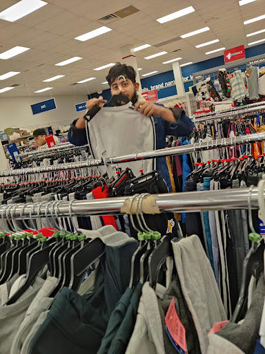 Department Store «Marshalls», reviews and photos, 28390 Dequindre Rd #600, Warren, MI 48092, USA