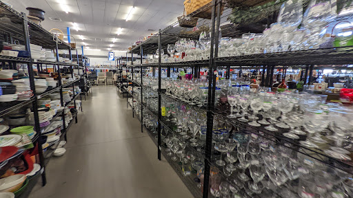 Thrift Store «Cotton & Greenway Goodwill Retail Store & Donation Center», reviews and photos, 15190 N Cotton Ln, Surprise, AZ 85388, USA