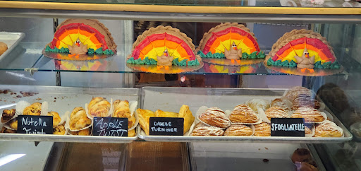 Bakery «Antoines Pastry Shop», reviews and photos, 317 Watertown St, Newton, MA 02458, USA