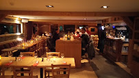 Atmosphère du Restaurant Le Relais de L'Aiguille à La Clusaz - n°6